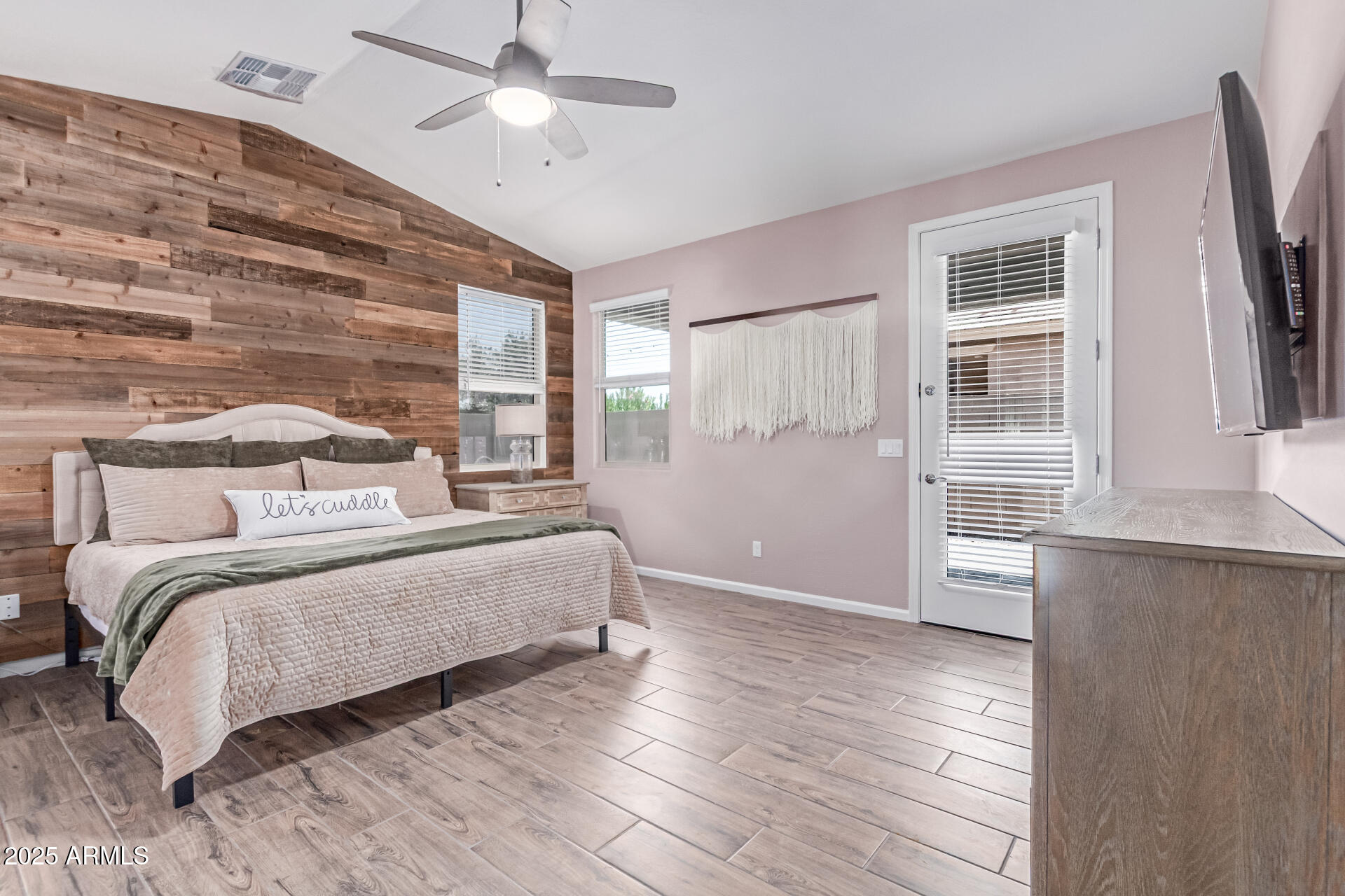 Phoenix, Arizona 85041, United States, 5 Bedrooms Bedrooms, ,3 BathroomsBathrooms,Residential,Active,159428