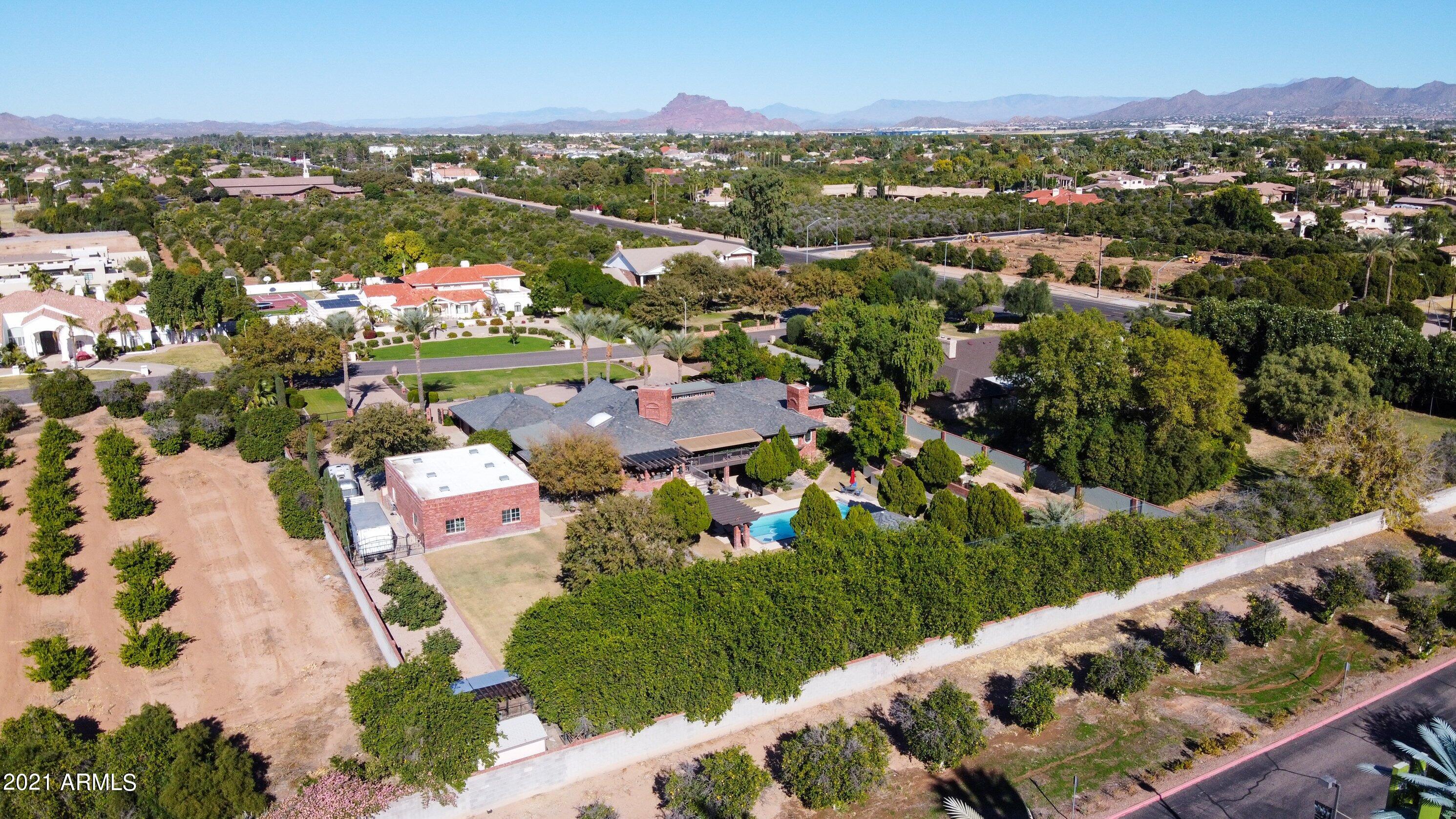 CHATHAM GROVES - Residential