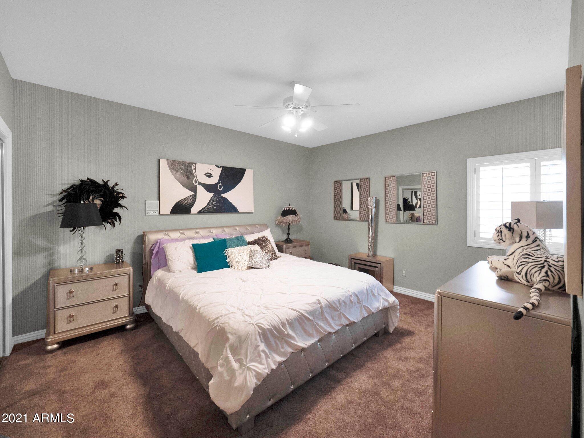CHATHAM GROVES - Residential