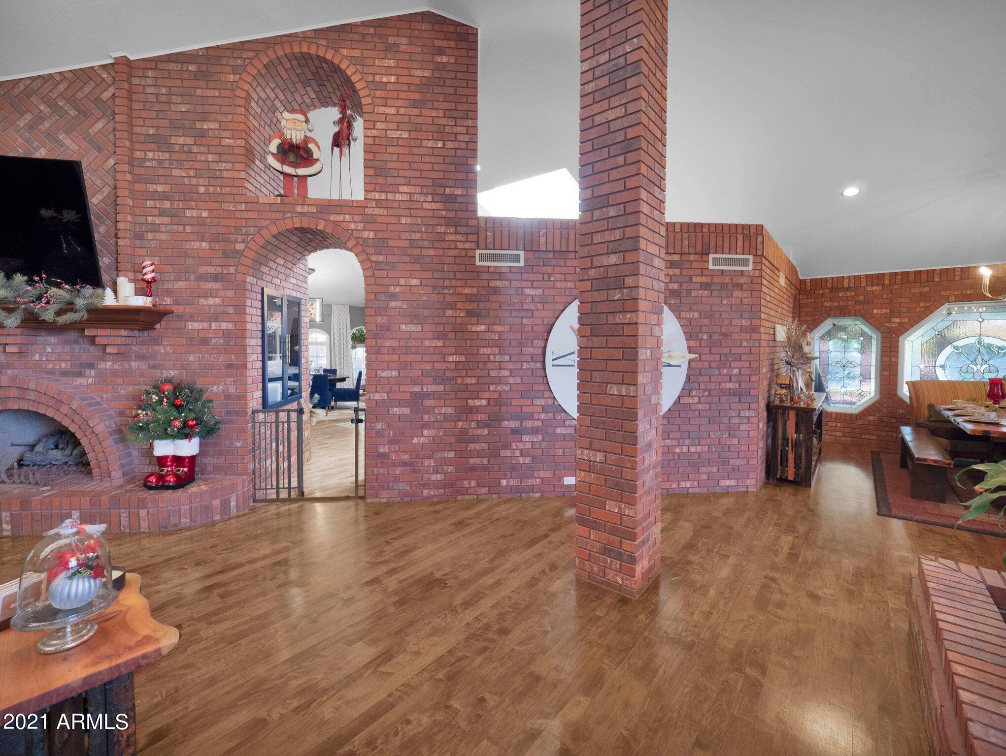 CHATHAM GROVES - Residential