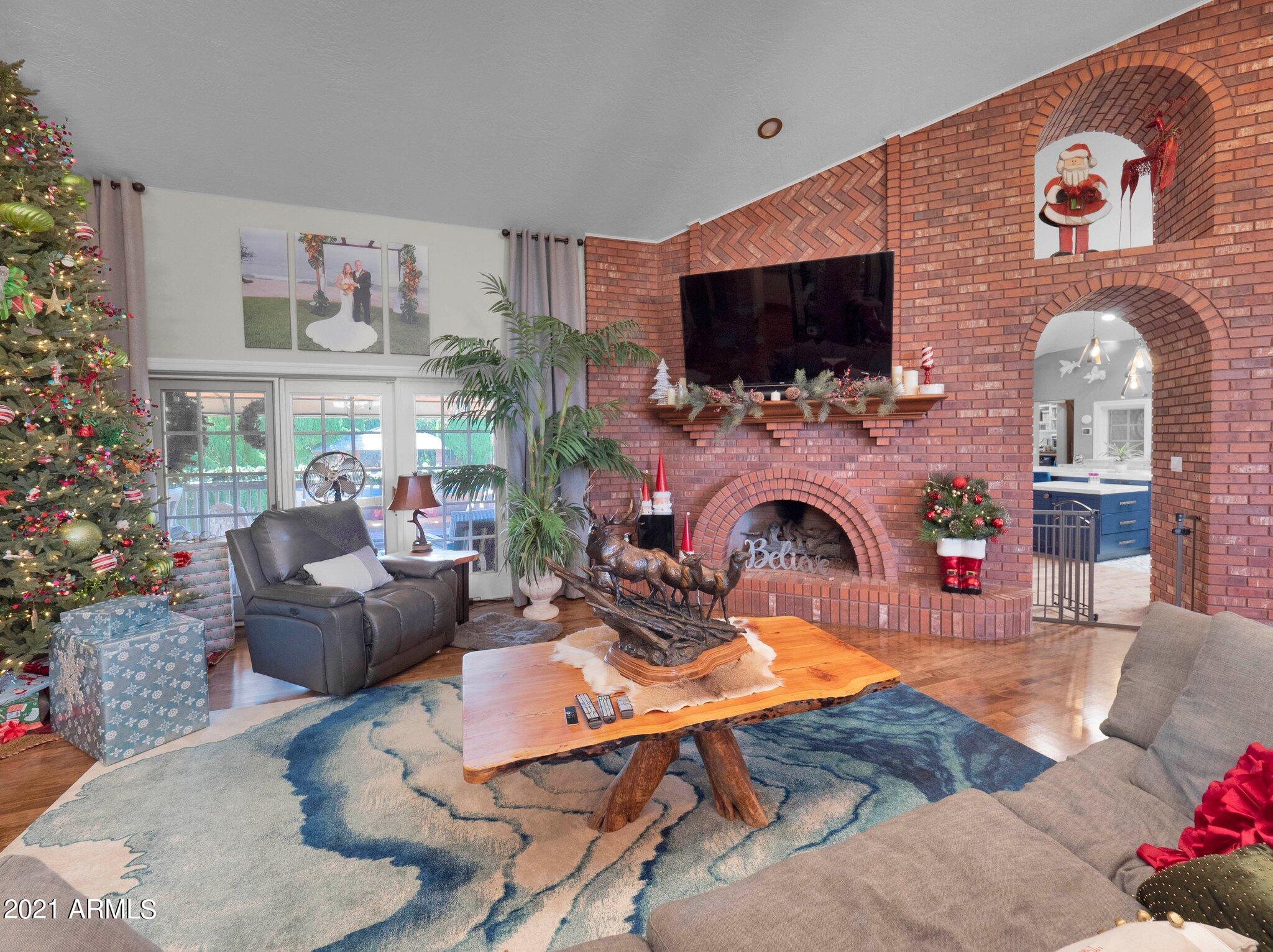 CHATHAM GROVES - Residential