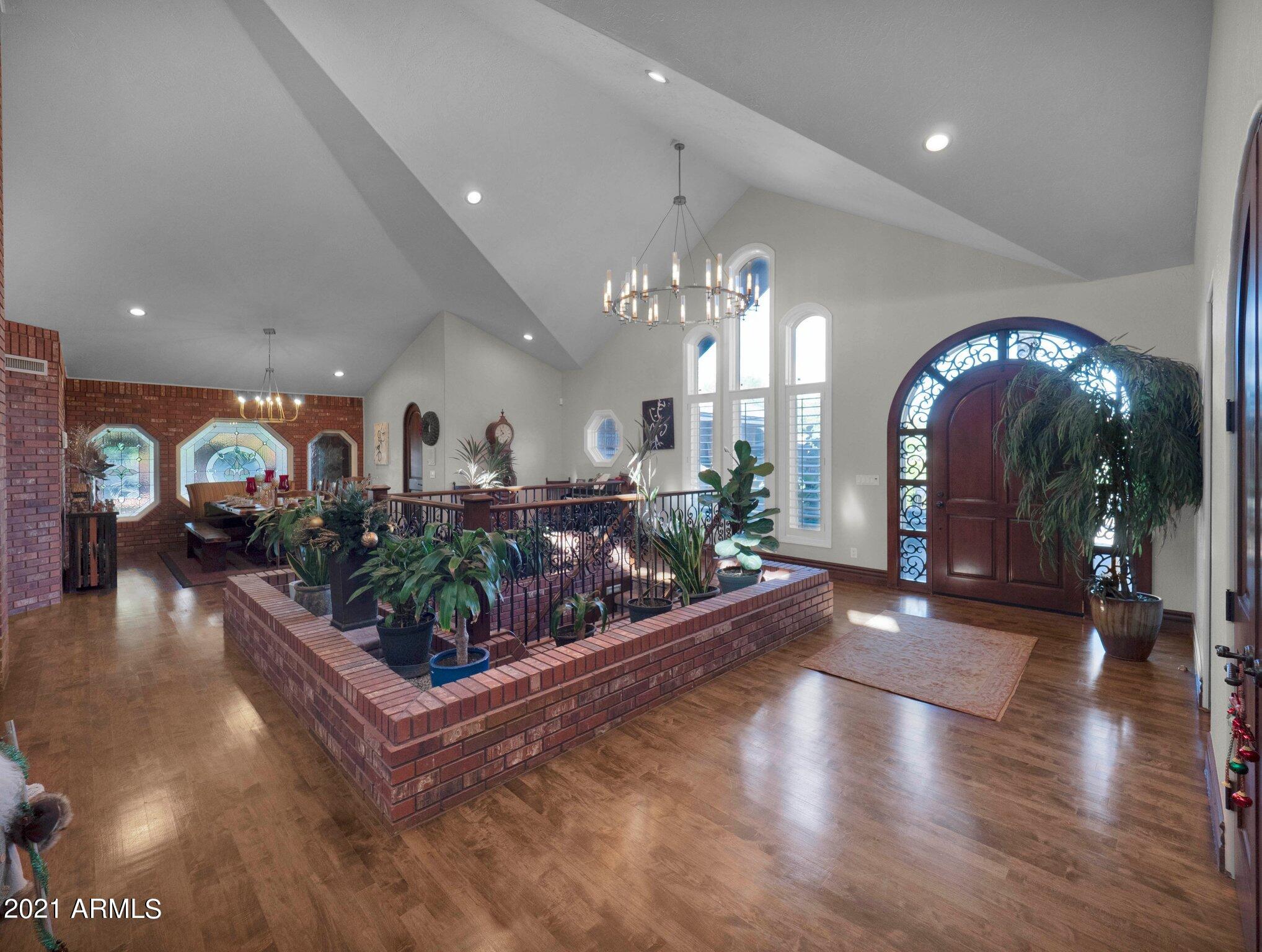 CHATHAM GROVES - Residential