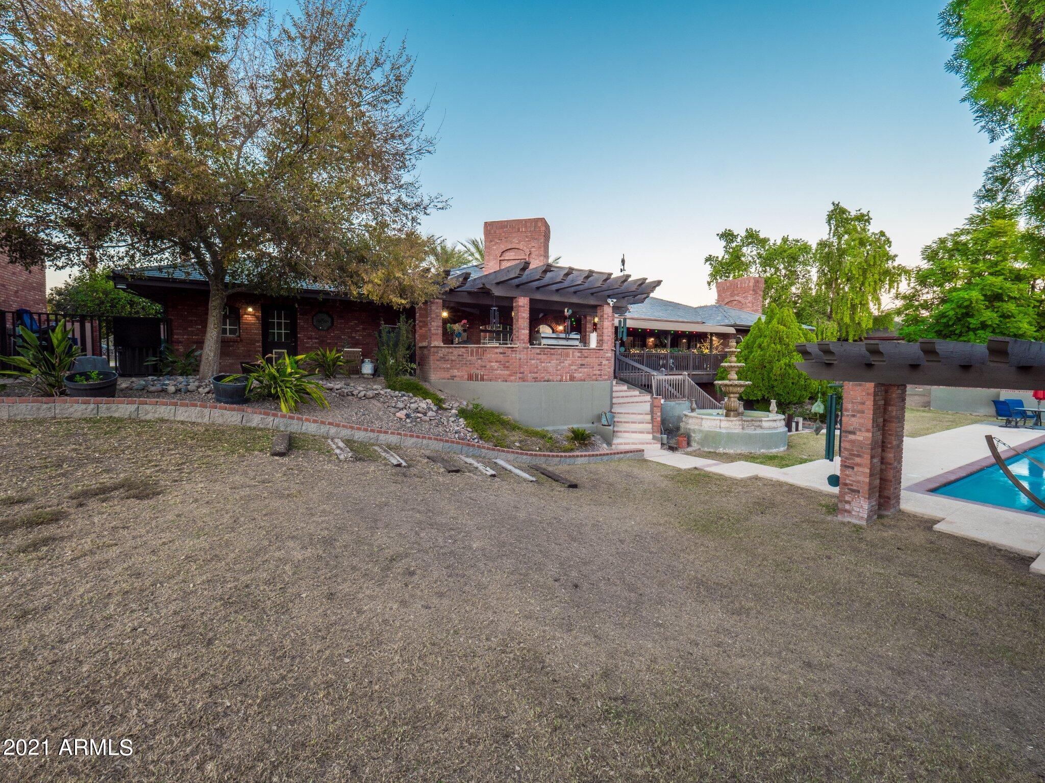 CHATHAM GROVES - Residential