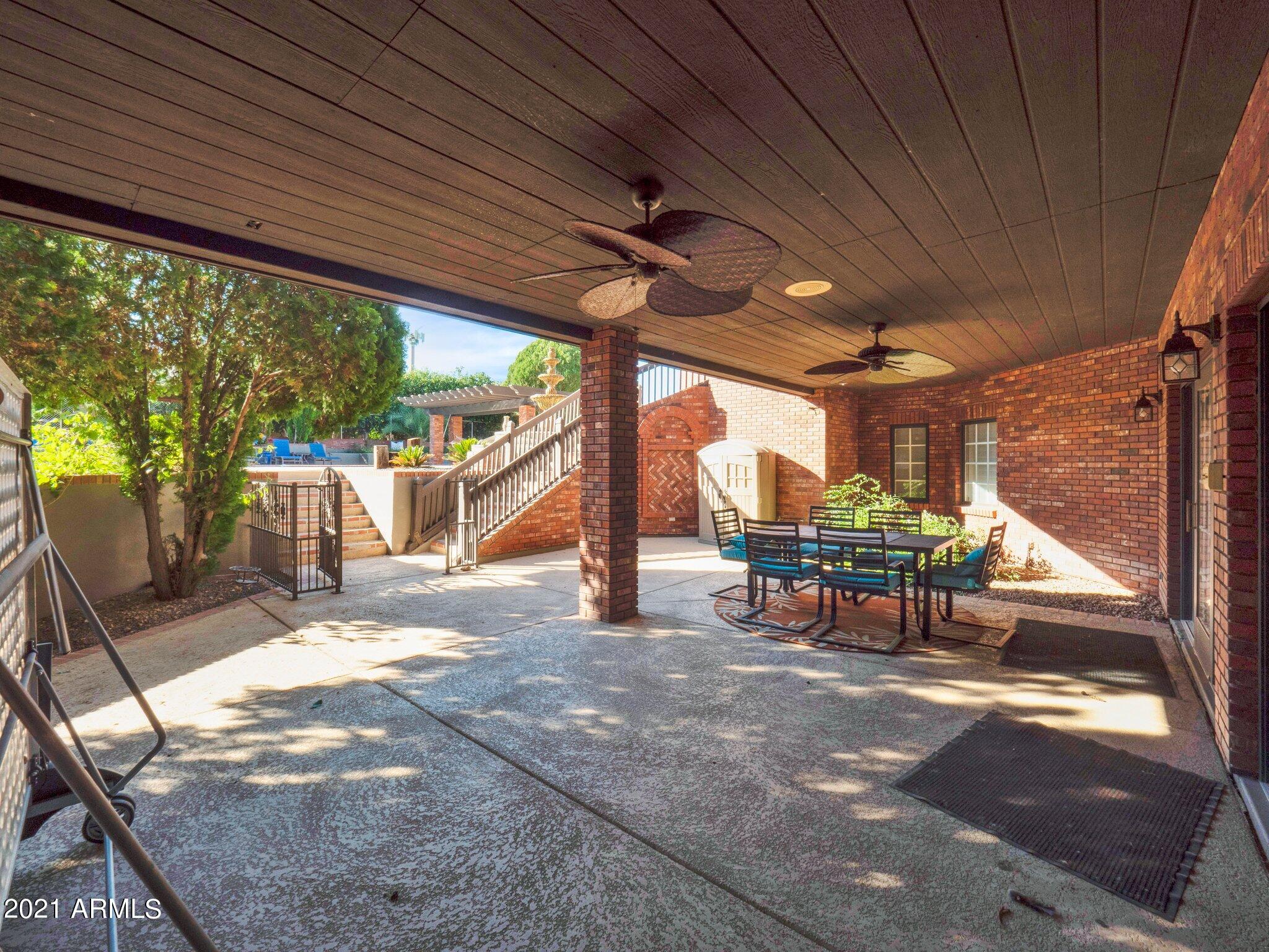 CHATHAM GROVES - Residential