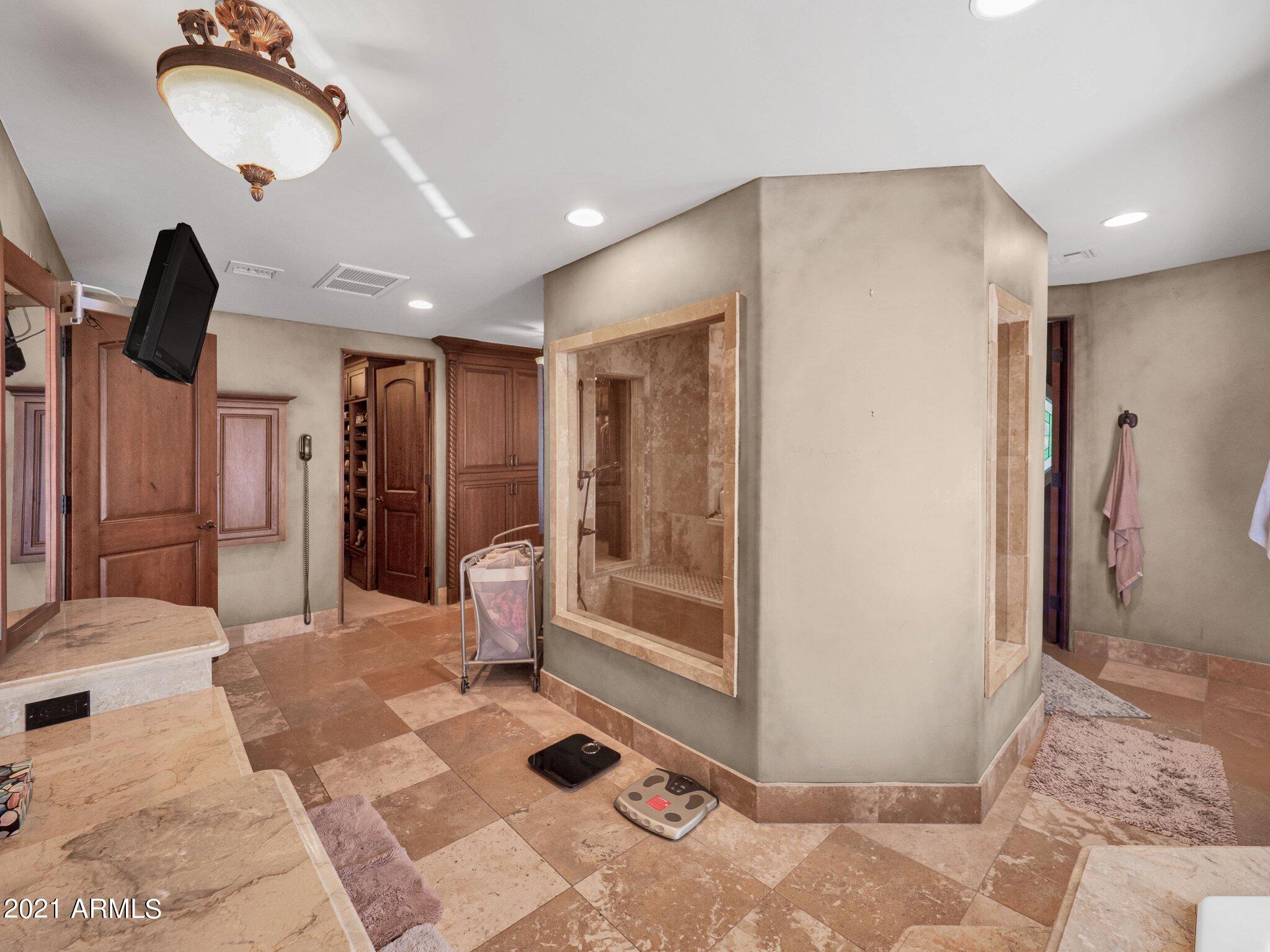 CHATHAM GROVES - Residential