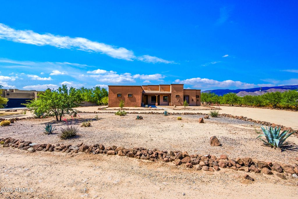 Photo of 43811 N 18th Street, New River, AZ 85087 (MLS # 7024685)