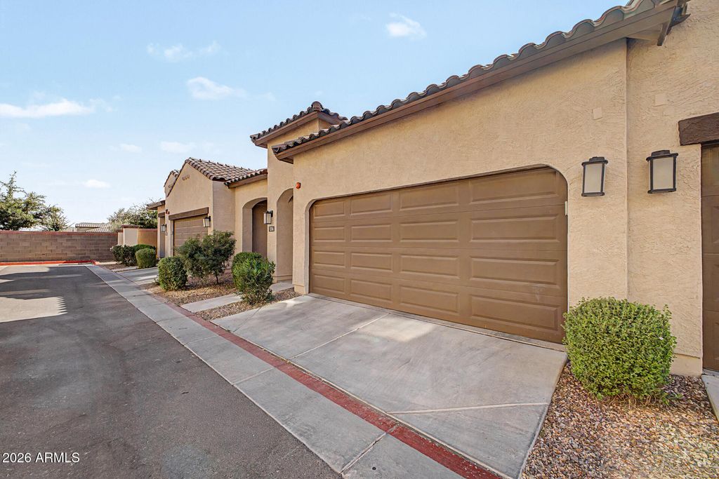 Photo of 1255 N Arizona Avenue #1236, Chandler, AZ 85225 (MLS # 7027451)