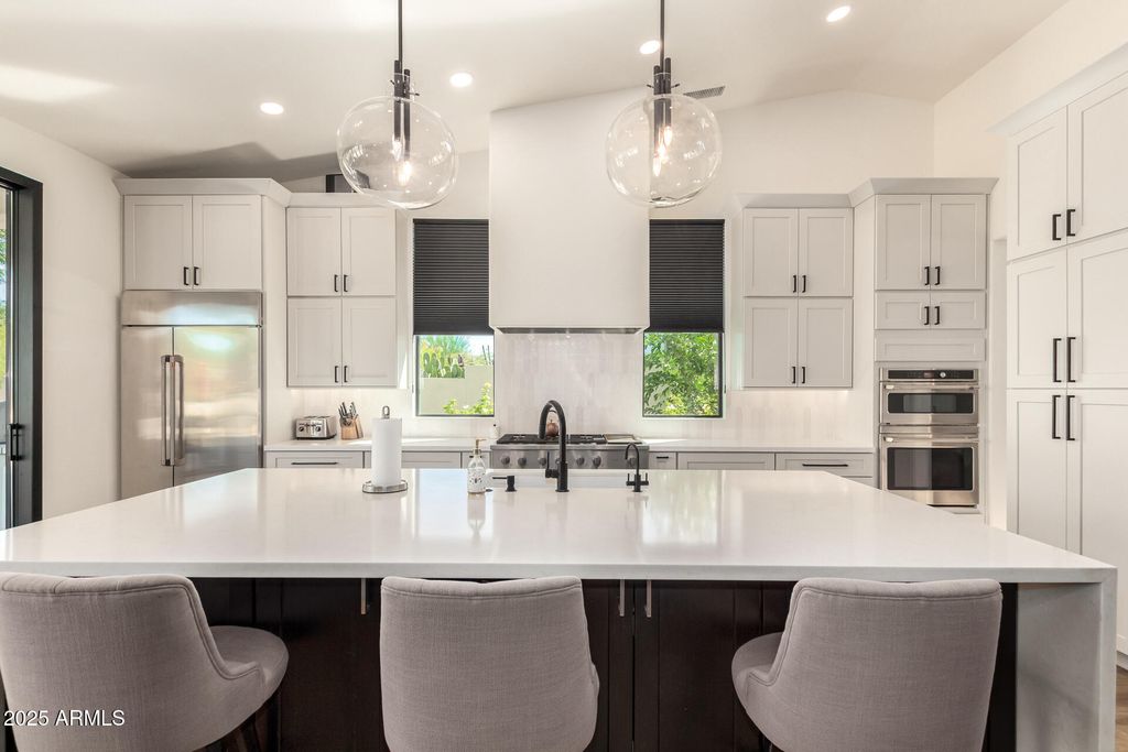 Photo of 7160 E Ridgeview Place, Carefree, AZ 85377 (MLS # 6929274)
