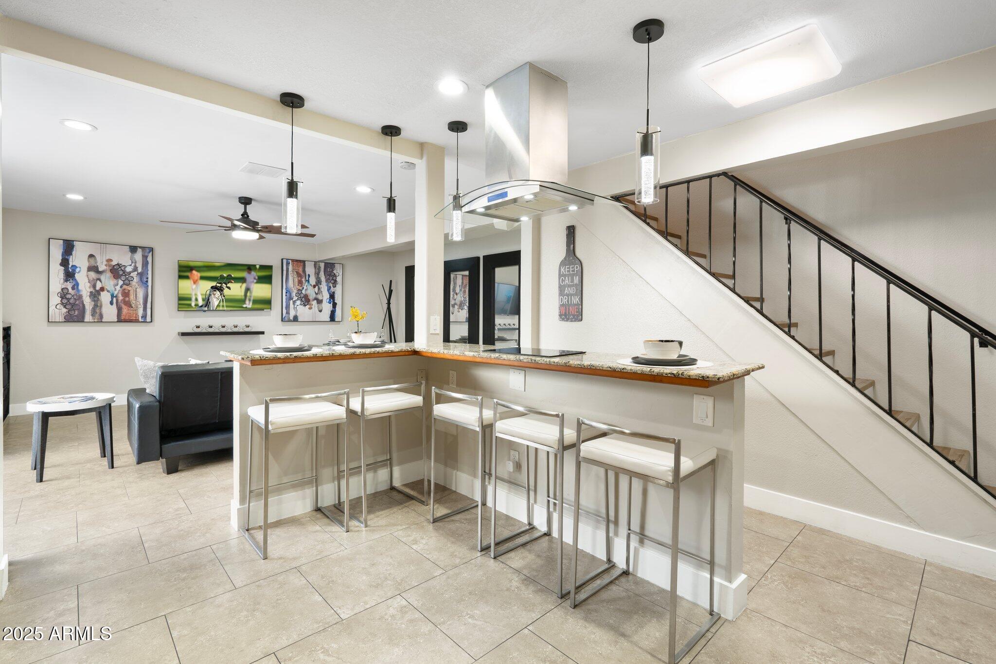 8570 E INDIAN SCHOOL Road