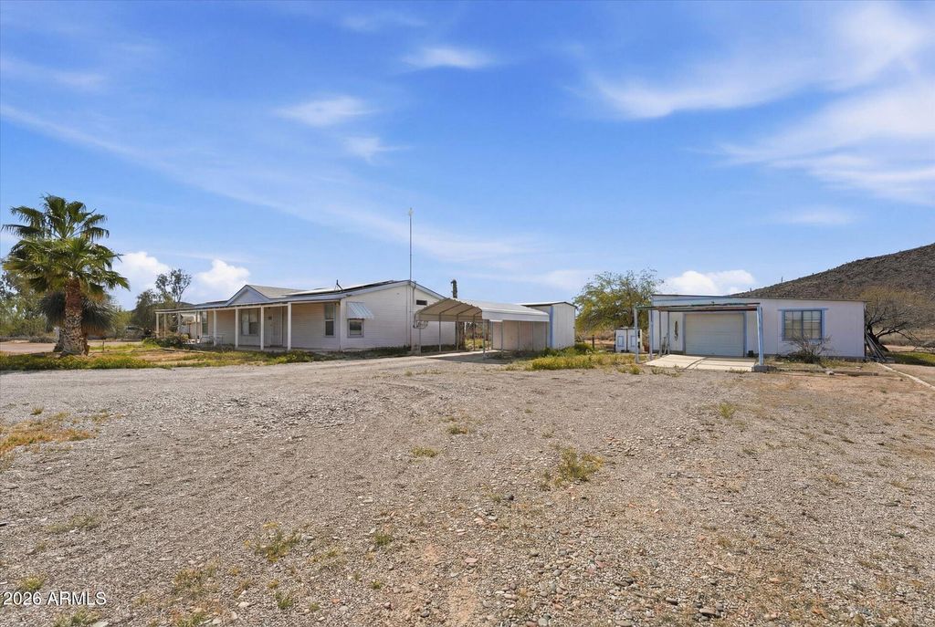 Photo of 2120 S 382nd Avenue, Tonopah, AZ 85354 (MLS # 6991471)