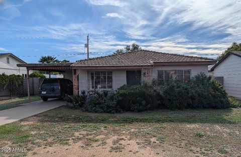 Photo of 4421 E Glenrosa Avenue, Phoenix, AZ 85018 (MLS # 6960718)