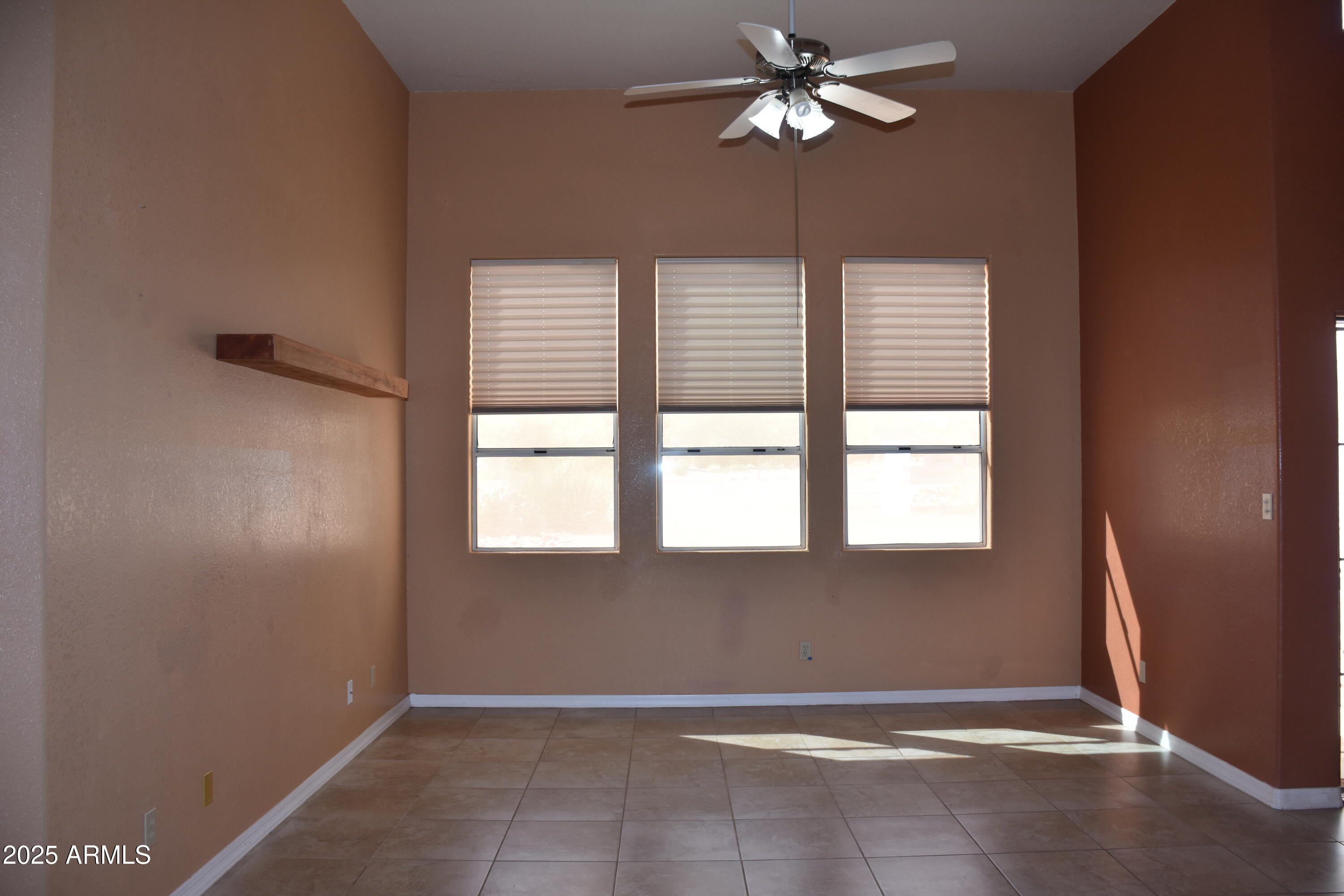 MOUNTAIN SHADOWS PHASE C - Residential
