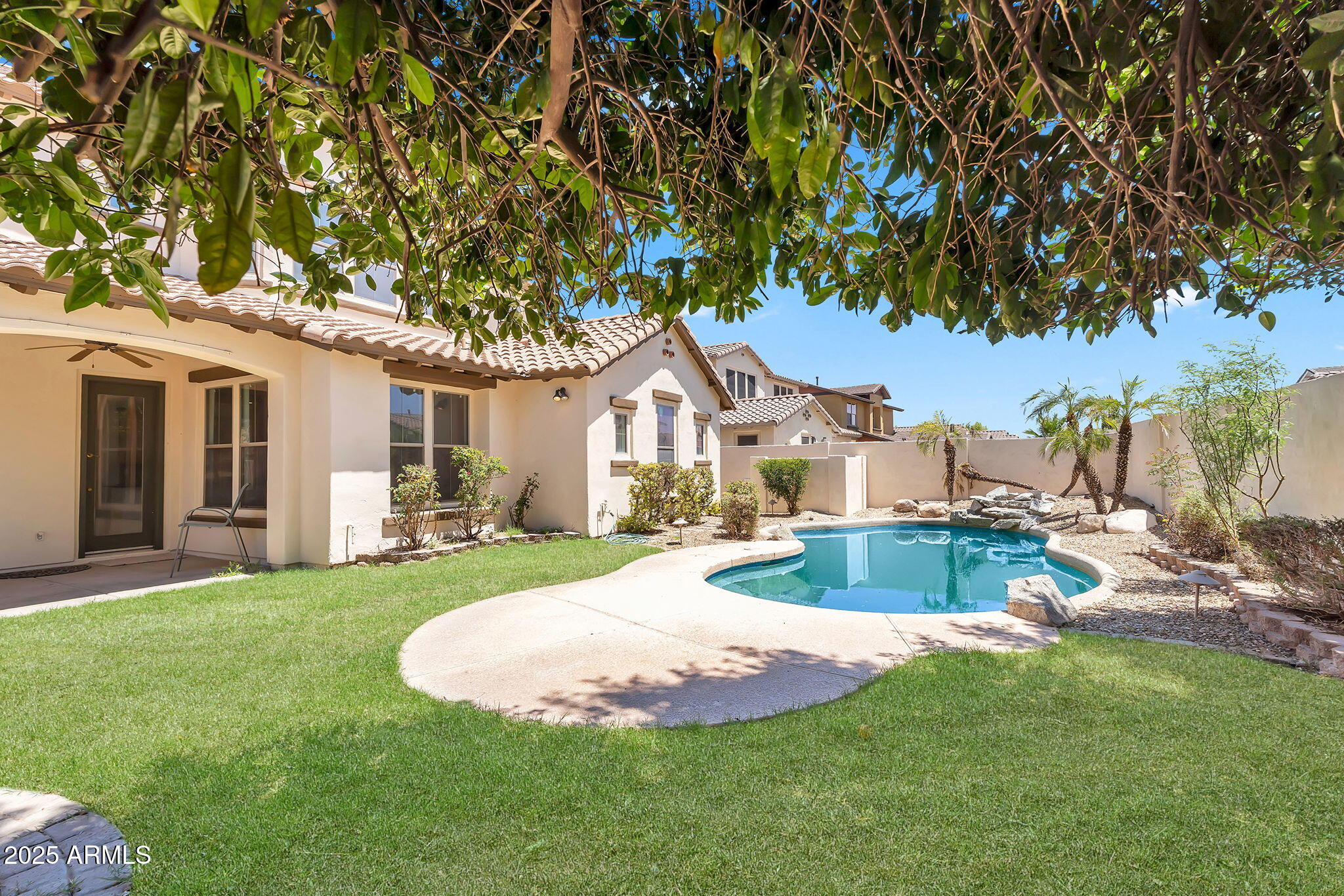 20507 W DANIEL Place