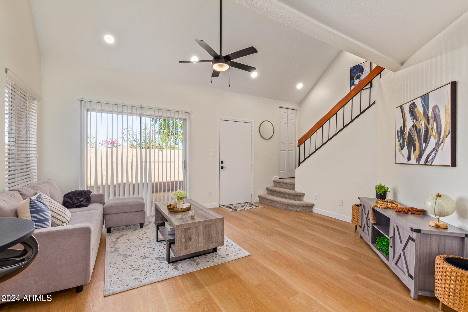 4409 W ORANGEWOOD Avenue