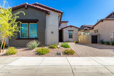 A home in Cave Creek