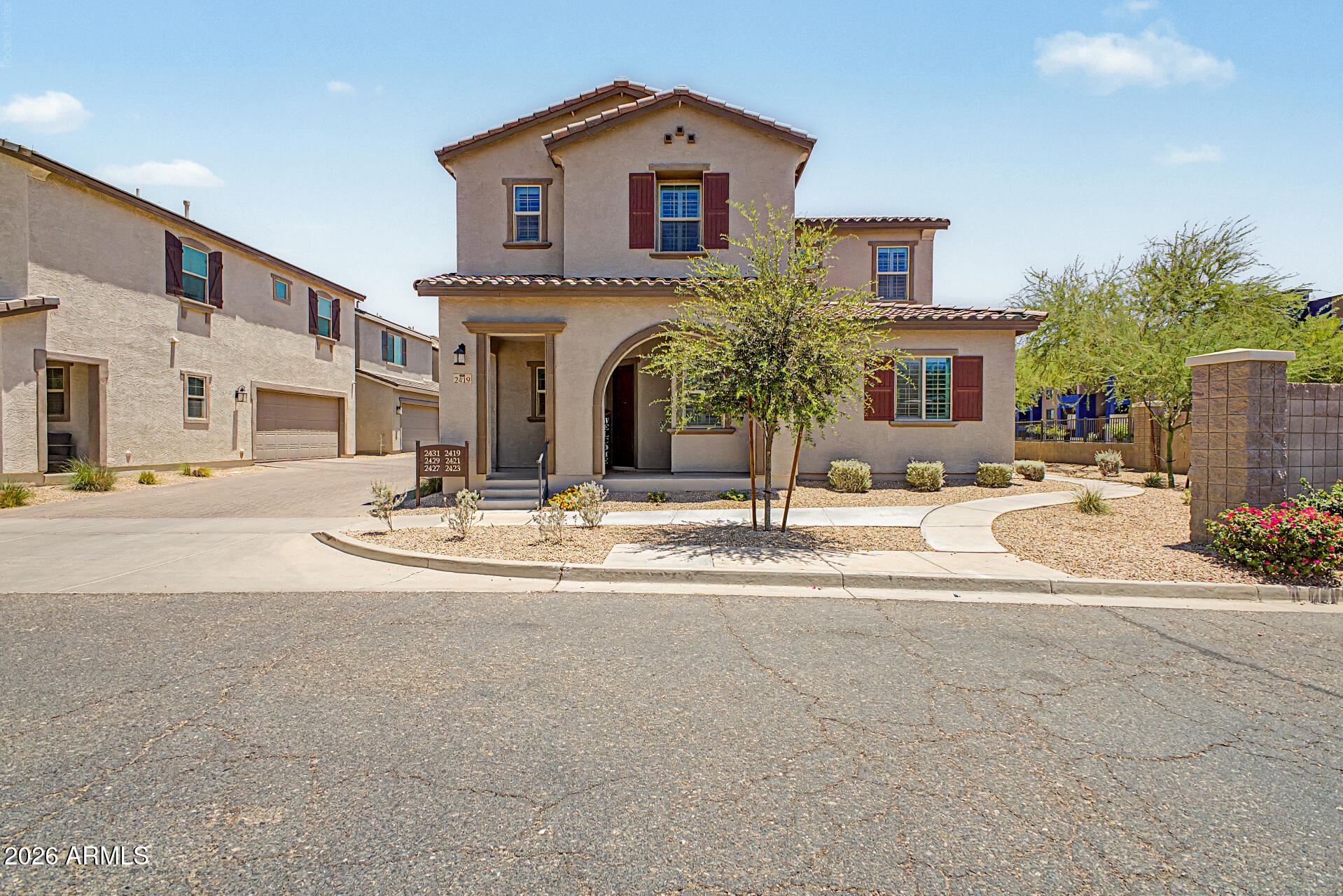 2419 N 149TH Lane