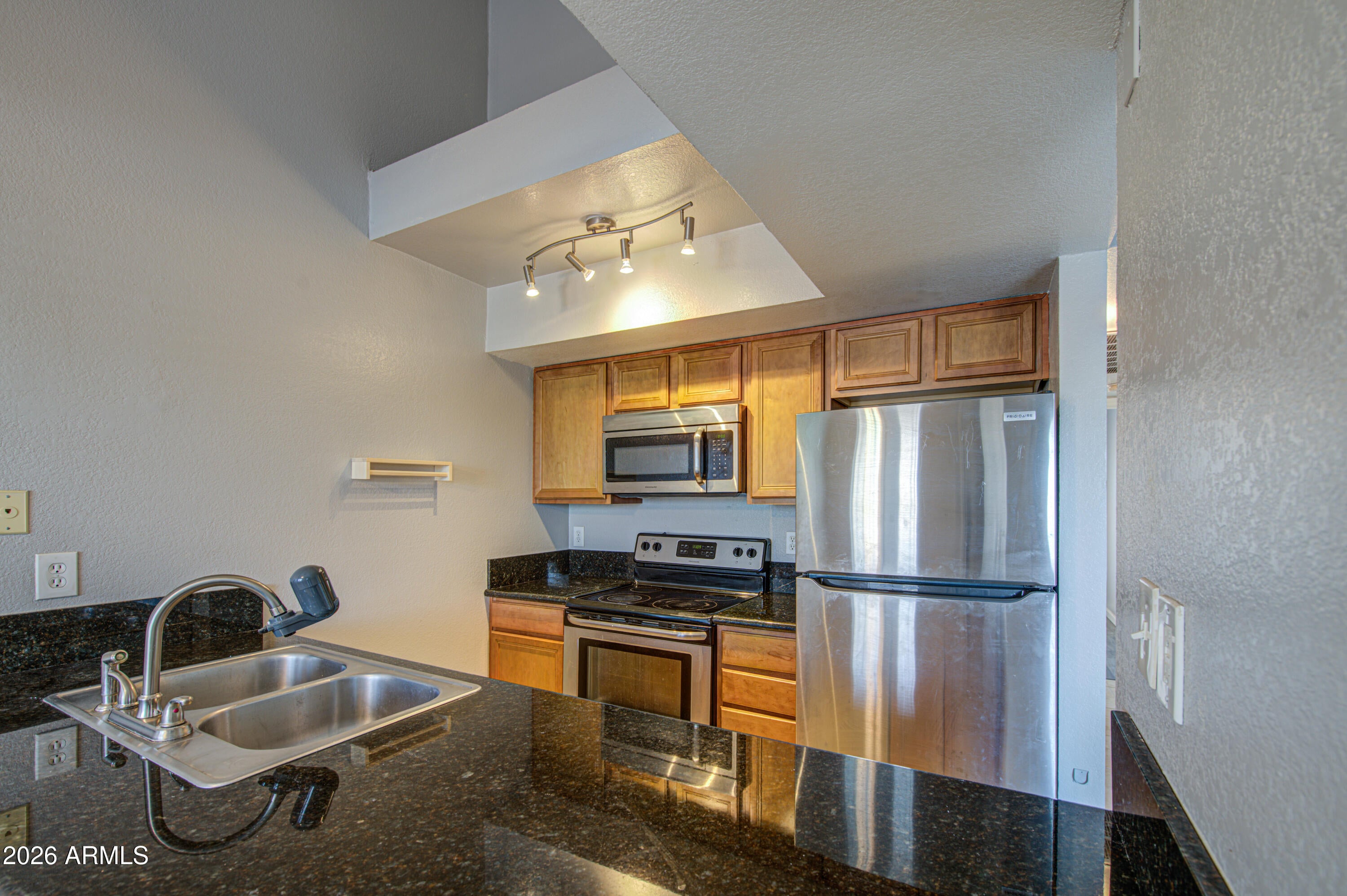 1241 N 48TH Street 211