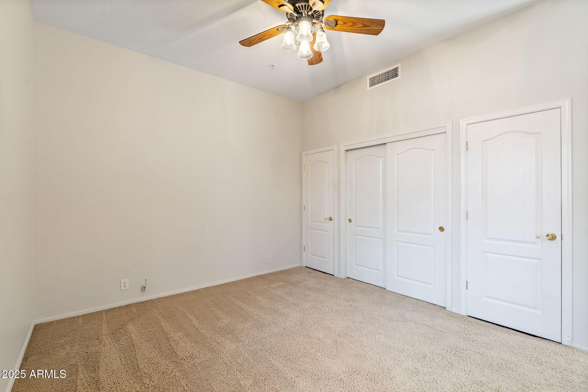 Scottsdale, Arizona 85255, United States, 3 Bedrooms Bedrooms, ,3 BathroomsBathrooms,Residential,Pending,207042