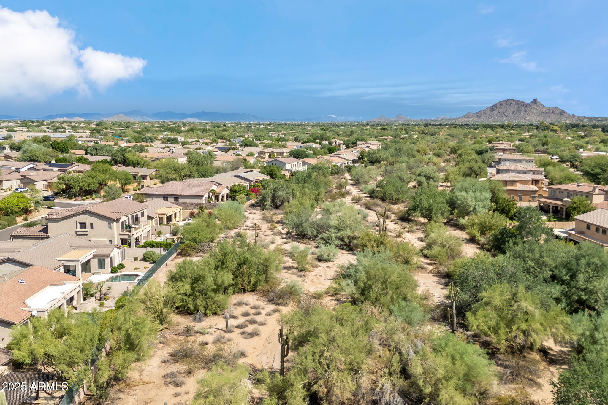 Scottsdale, Arizona 85255, United States, 3 Bedrooms Bedrooms, ,3 BathroomsBathrooms,Residential,Pending,207042