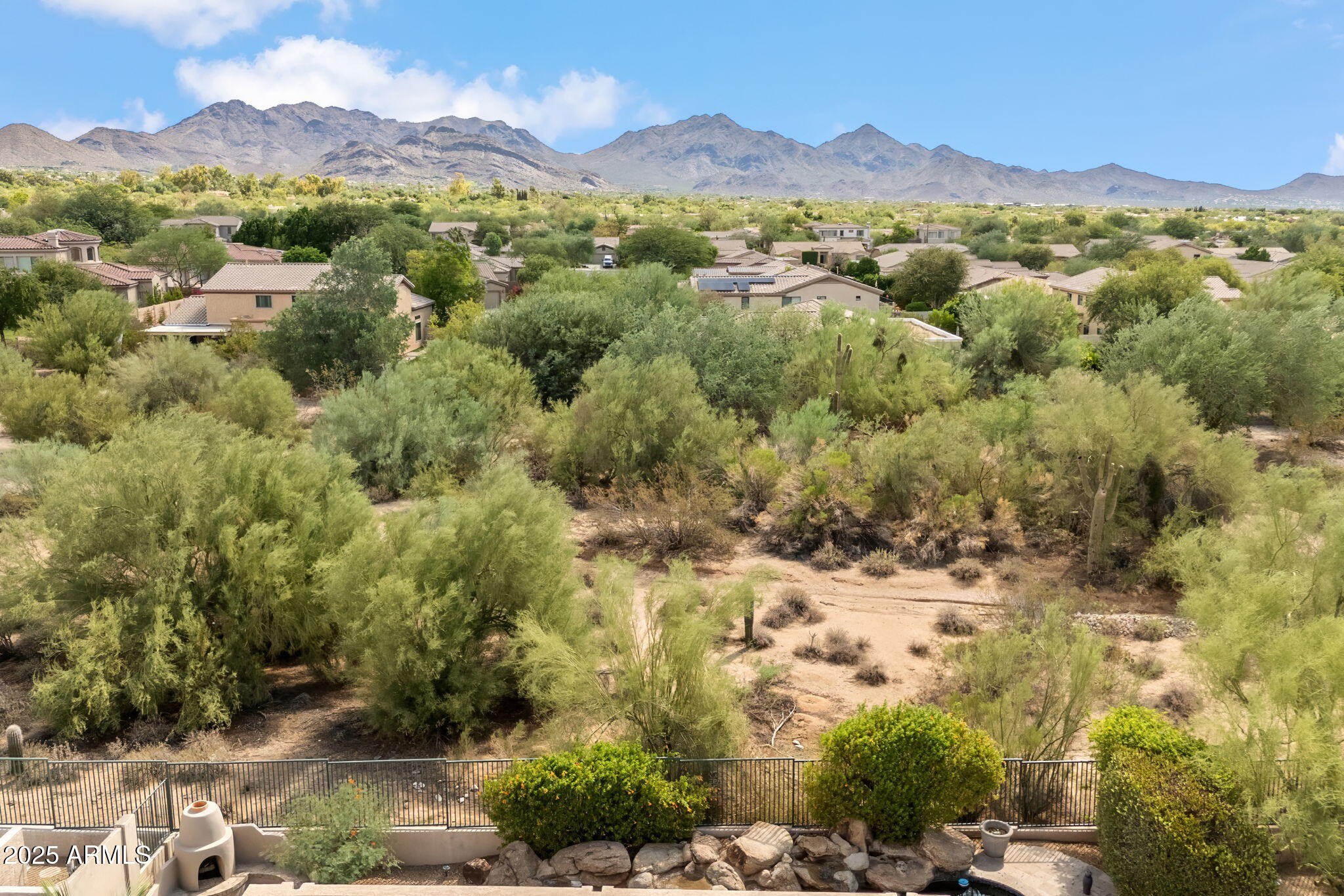 Scottsdale, Arizona 85255, United States, 3 Bedrooms Bedrooms, ,3 BathroomsBathrooms,Residential,Pending,207042