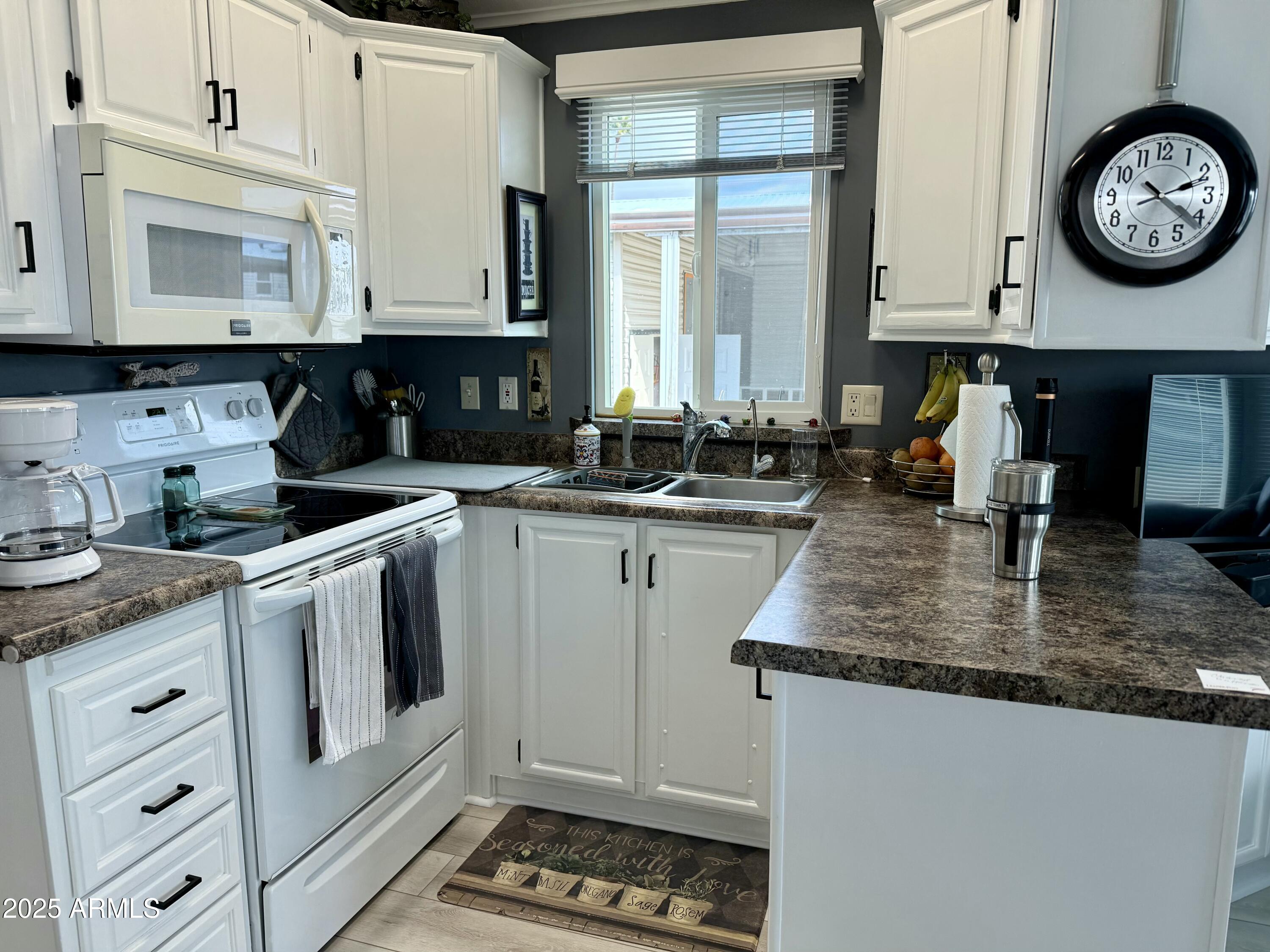 7750 E BROADWAY Road 677