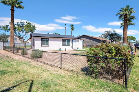 1324 W SUNLAND Avenue Phoenix AZ 85041