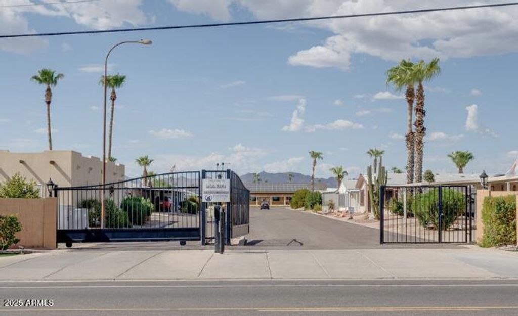 Photo of 2208 W Baseline Avenue #77, Apache Junction, AZ 85120 (MLS # 6962818)