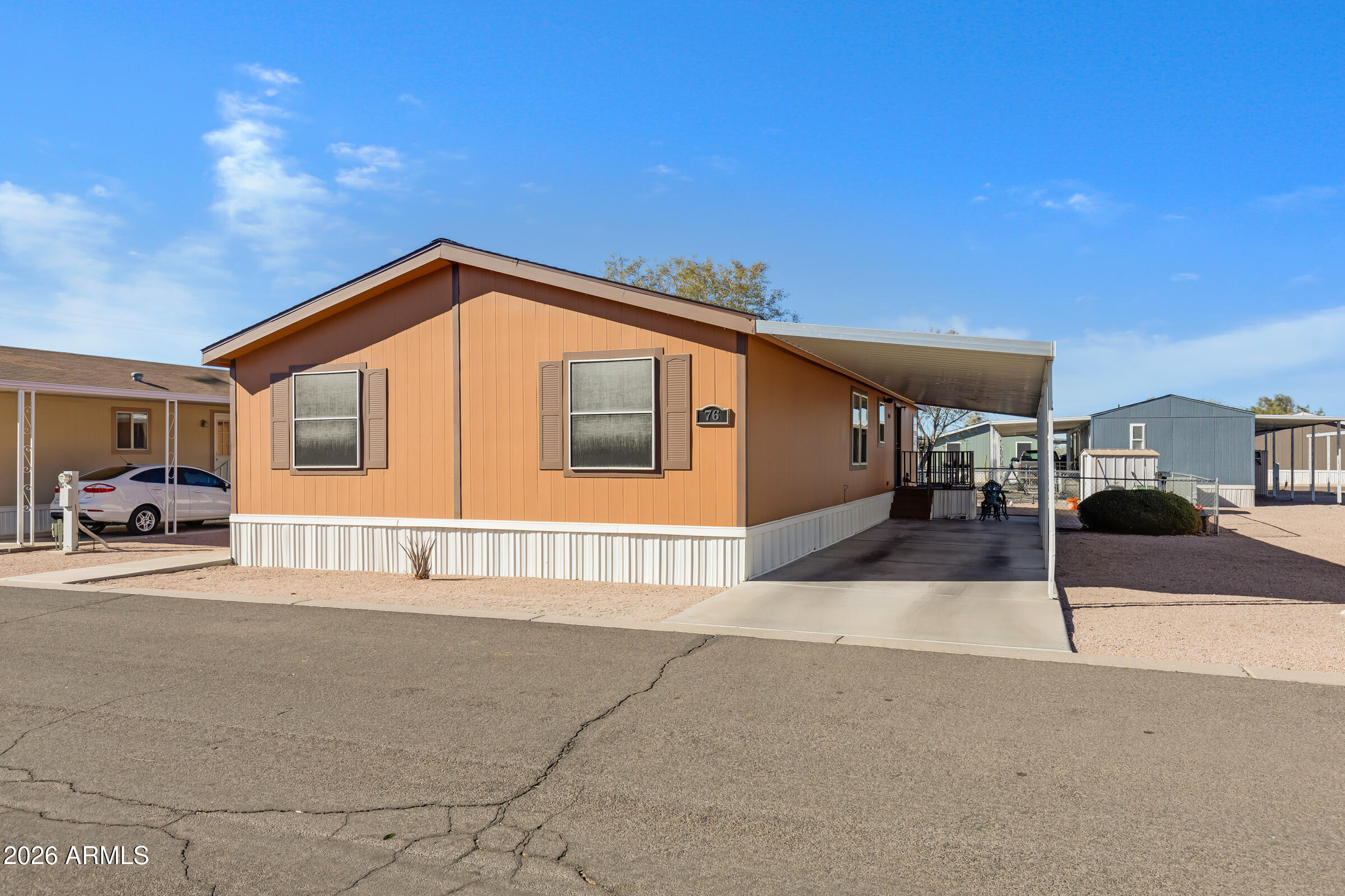 2200 N DELAWARE Drive OFC