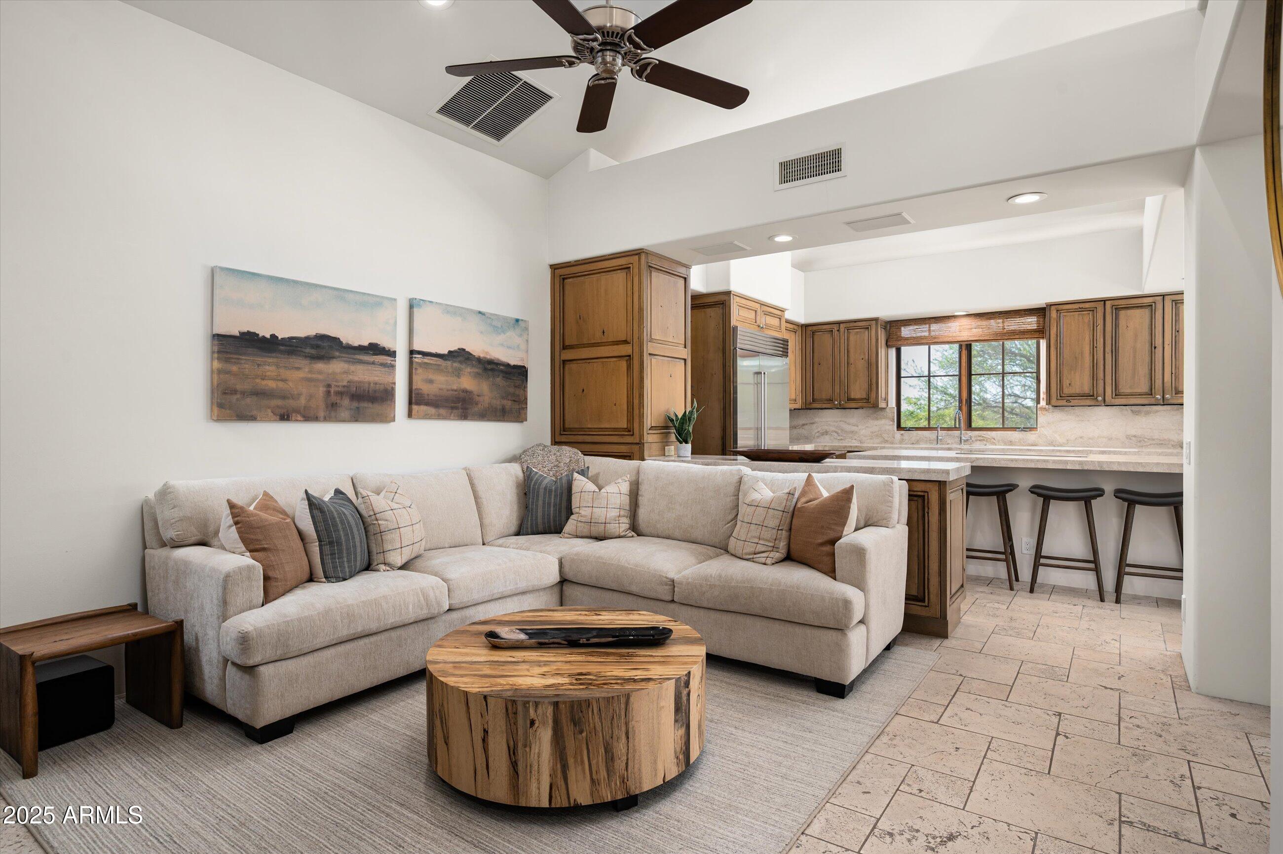 Estancia - Residential