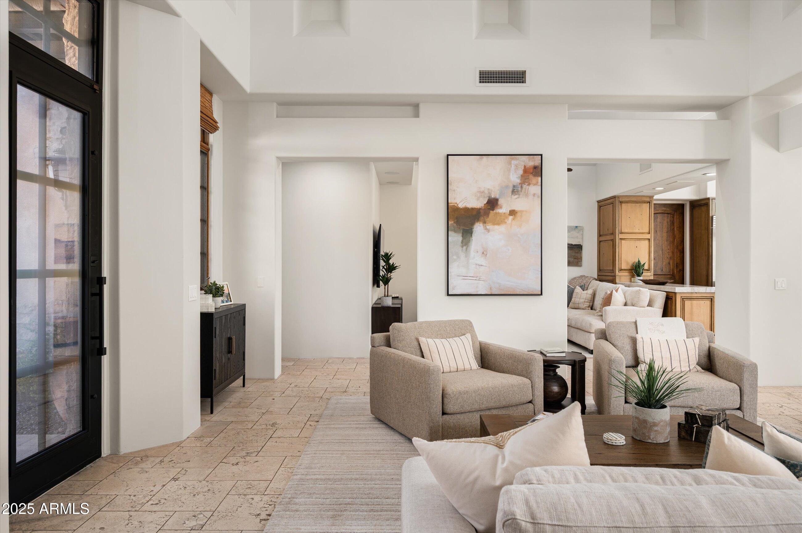 Estancia - Residential