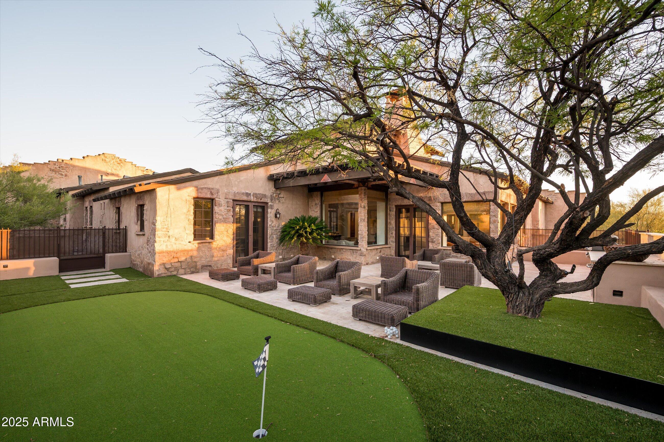 Estancia - Residential