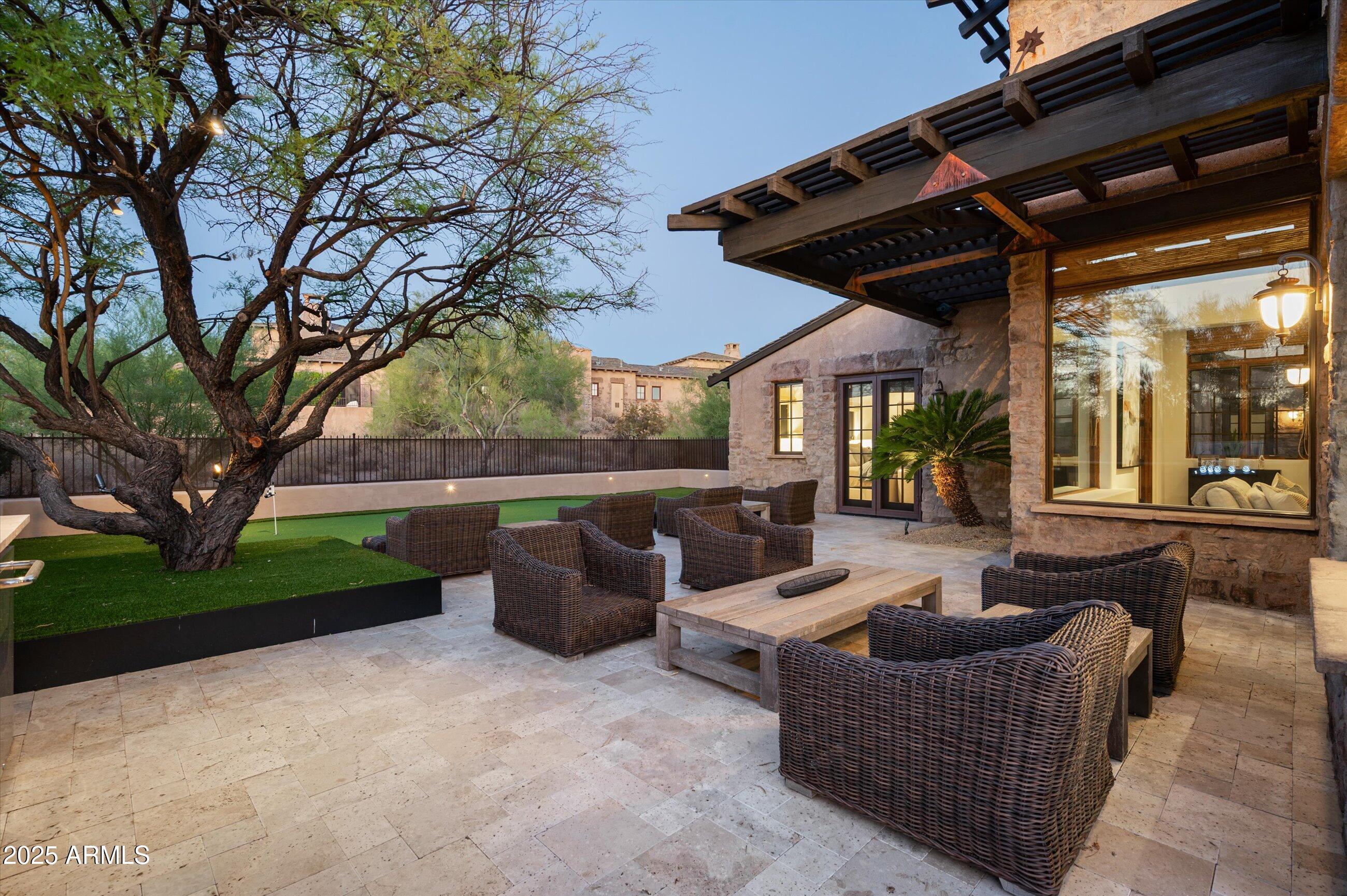 Estancia - Residential