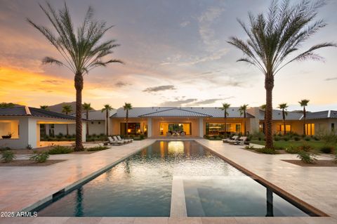 Photo of 6215 N Casa Blanca Drive, Paradise Valley, AZ 85253 (MLS # 6913097)