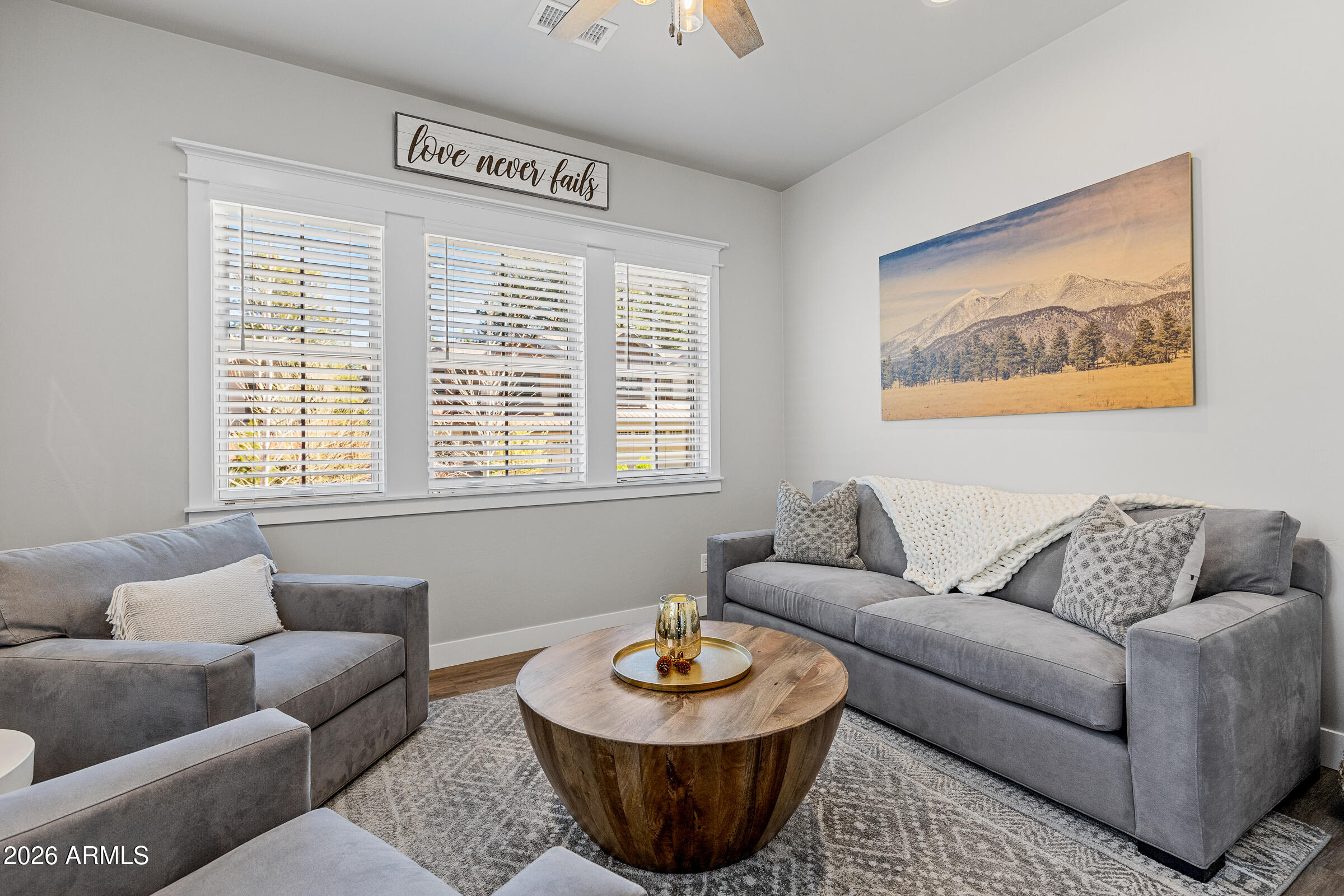 4385 W Arabian Trail