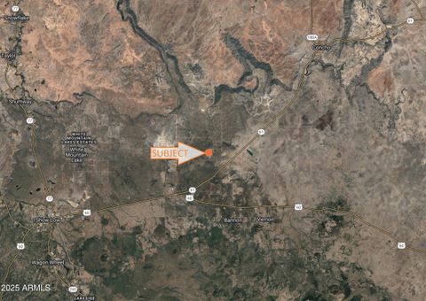 86 County Rd 8227 -- - Concho AZ 85924