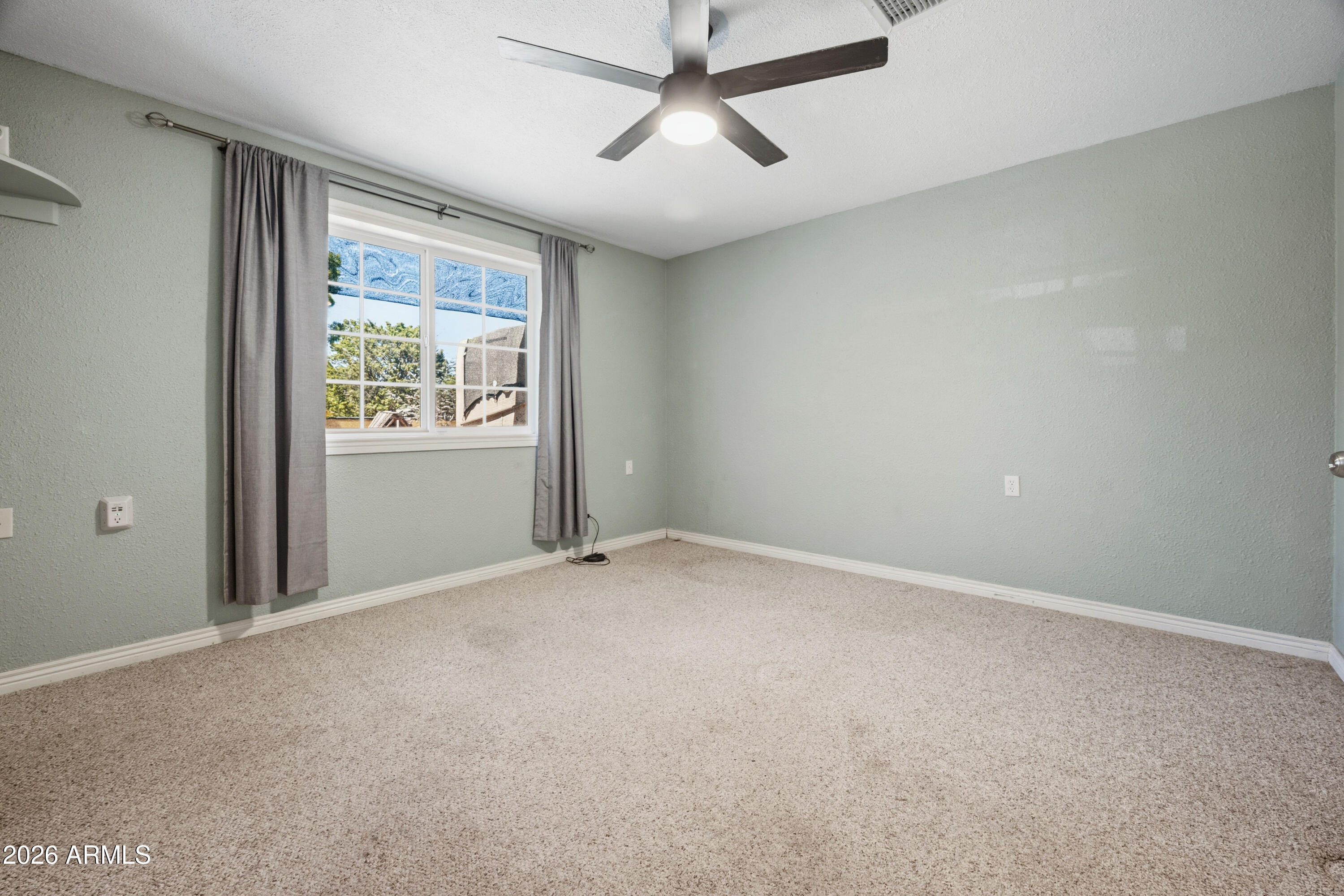 GOLDEN MEADOWS 2 - Residential