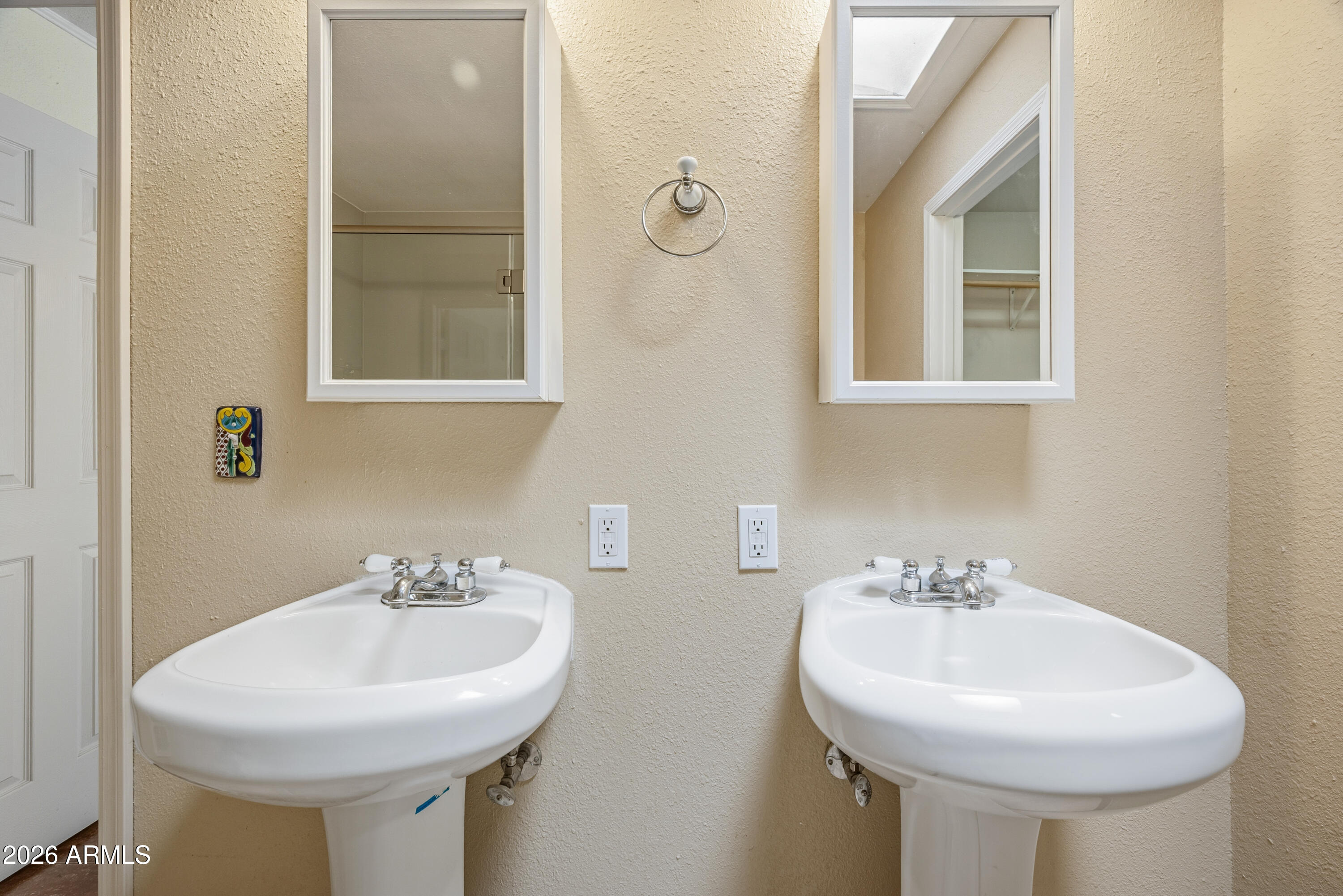 GOLDEN MEADOWS 2 - Residential