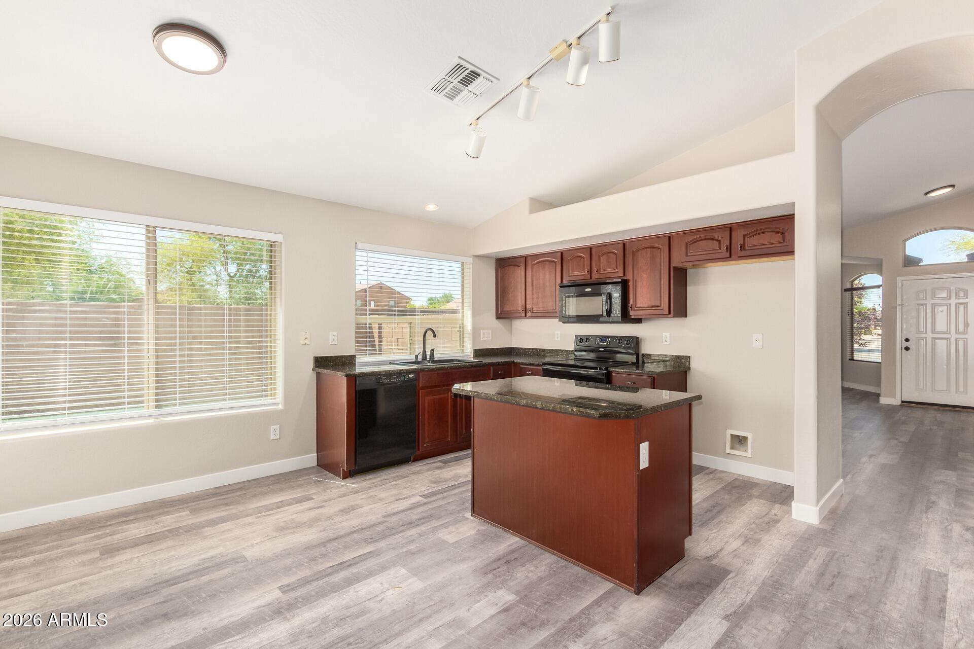 3917 E Tanzanite Lane