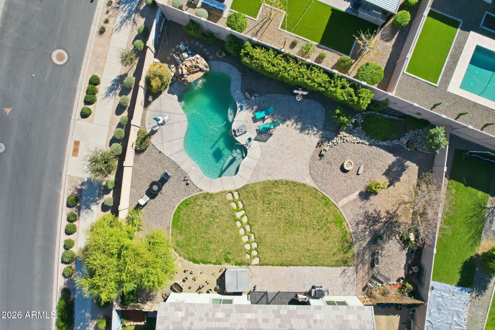 21659 E WAVERLY Drive