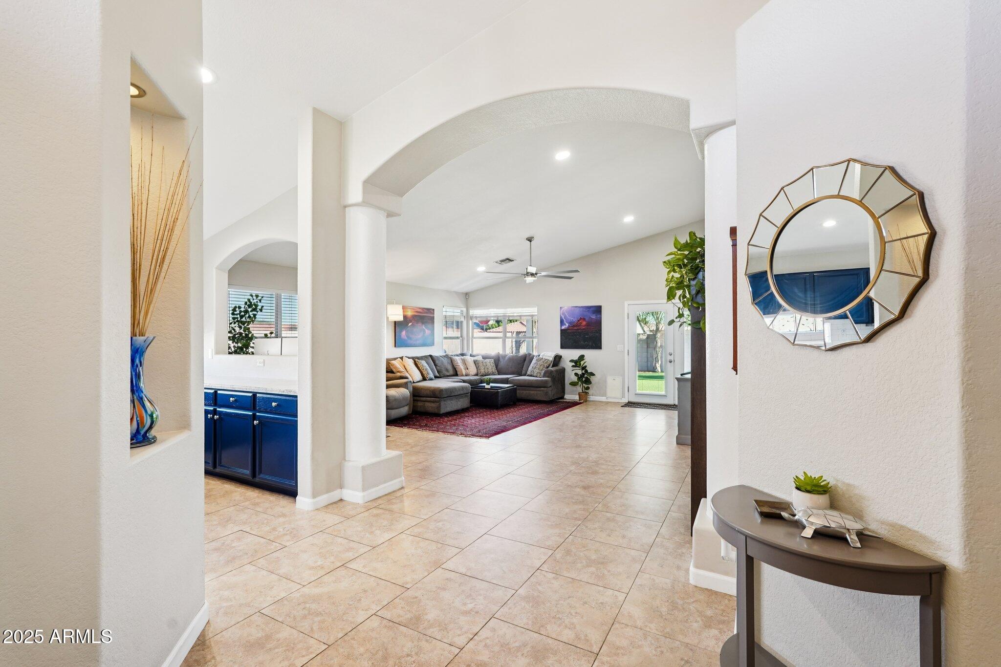 8809 W SANDRA Terrace