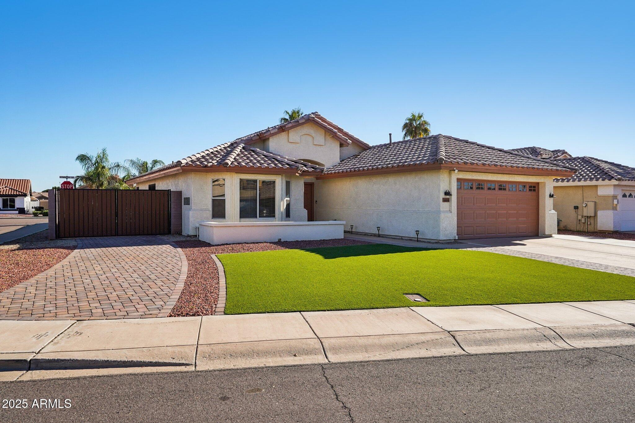 8809 W SANDRA Terrace