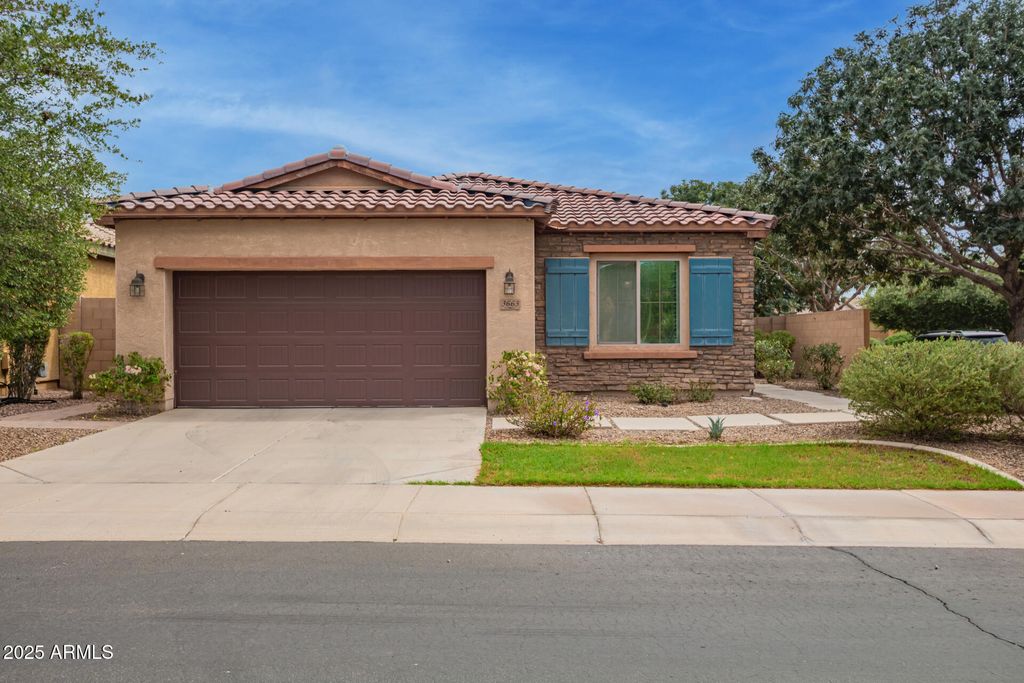 Photo of 3663 S Washington Street, Chandler, AZ 85286 (MLS # 6922571)