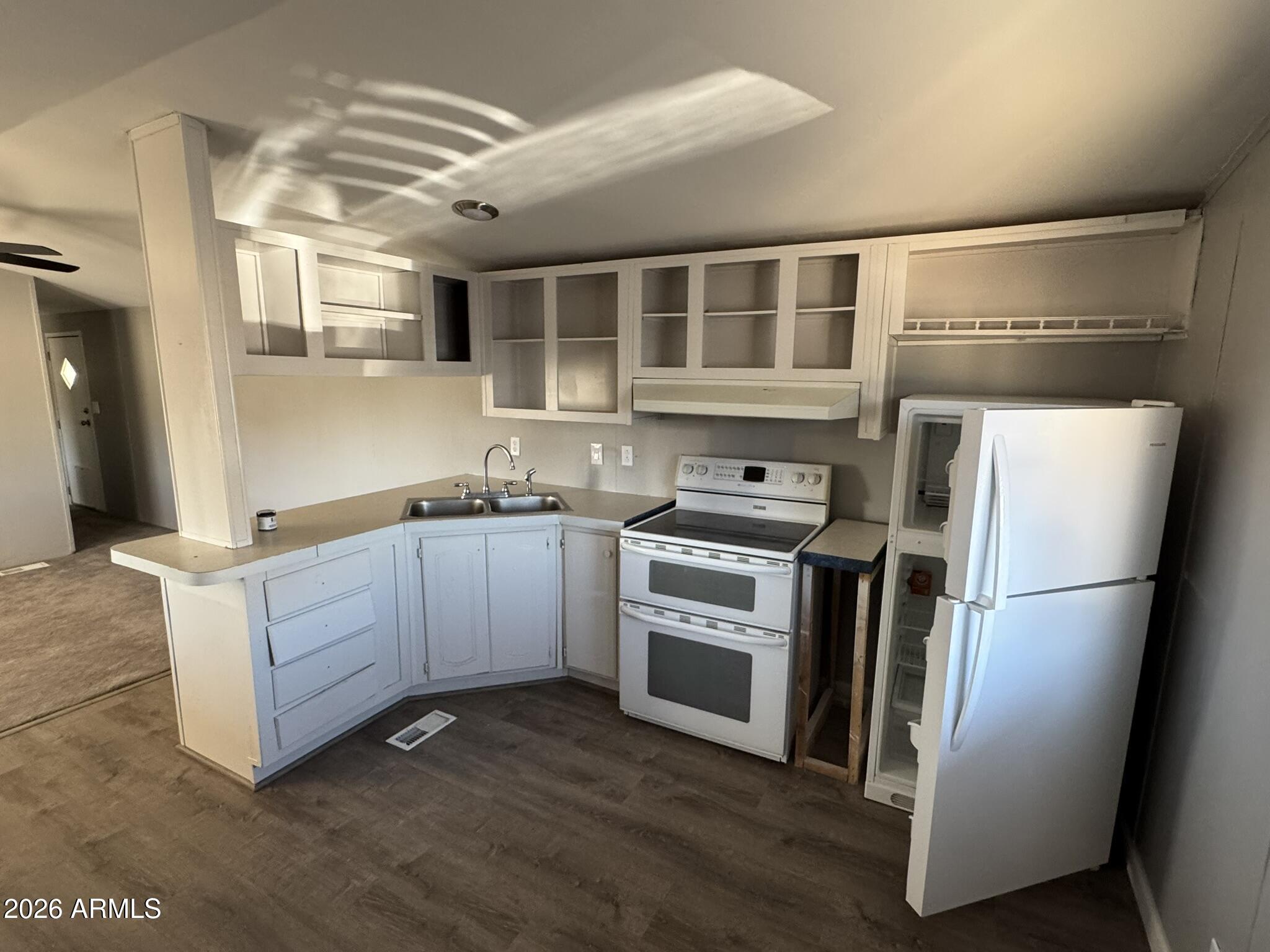 7810 W Peoria Avenue 20A