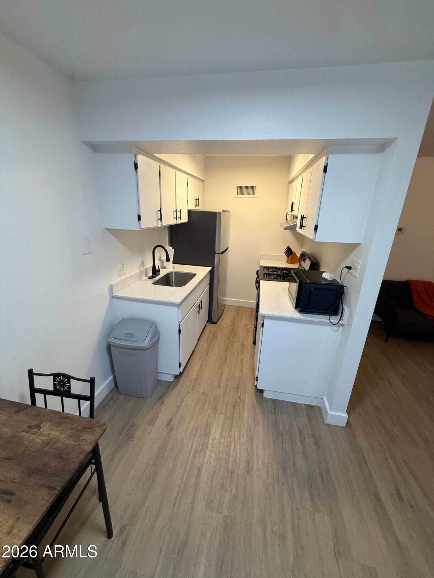 302 E MONTE VISTA Road A4