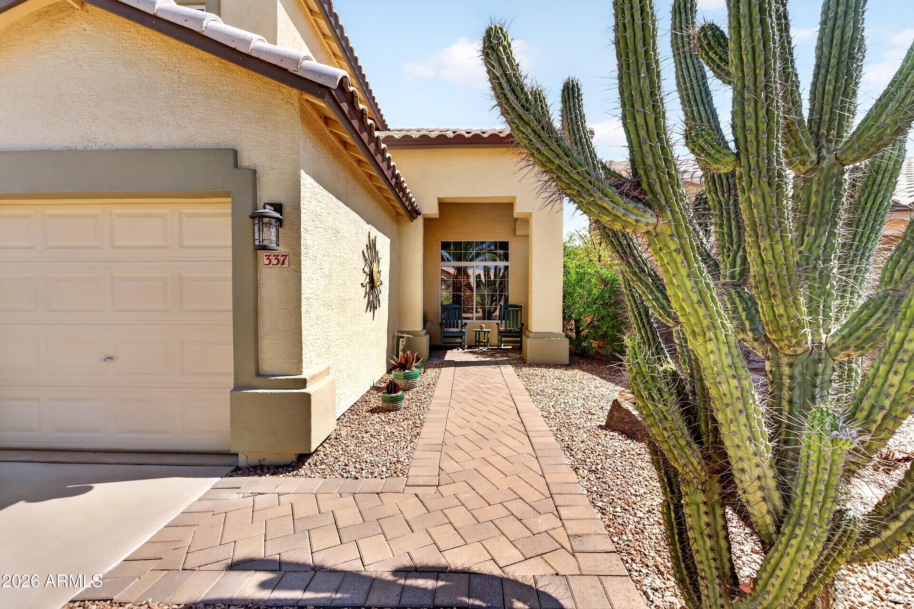 337 E SHERRI Drive
