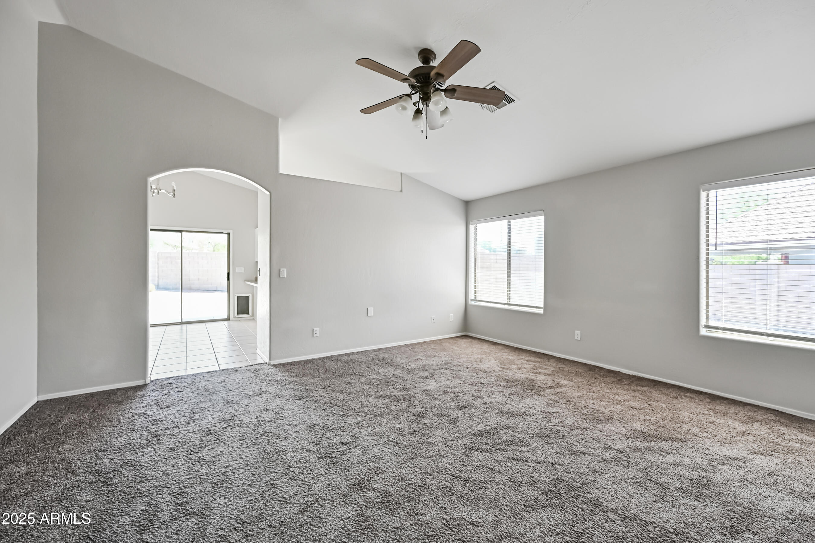 351 N Wildrose --