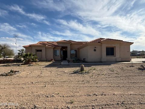 2569 W SILVERDALE Road San Tan Valley AZ 85144