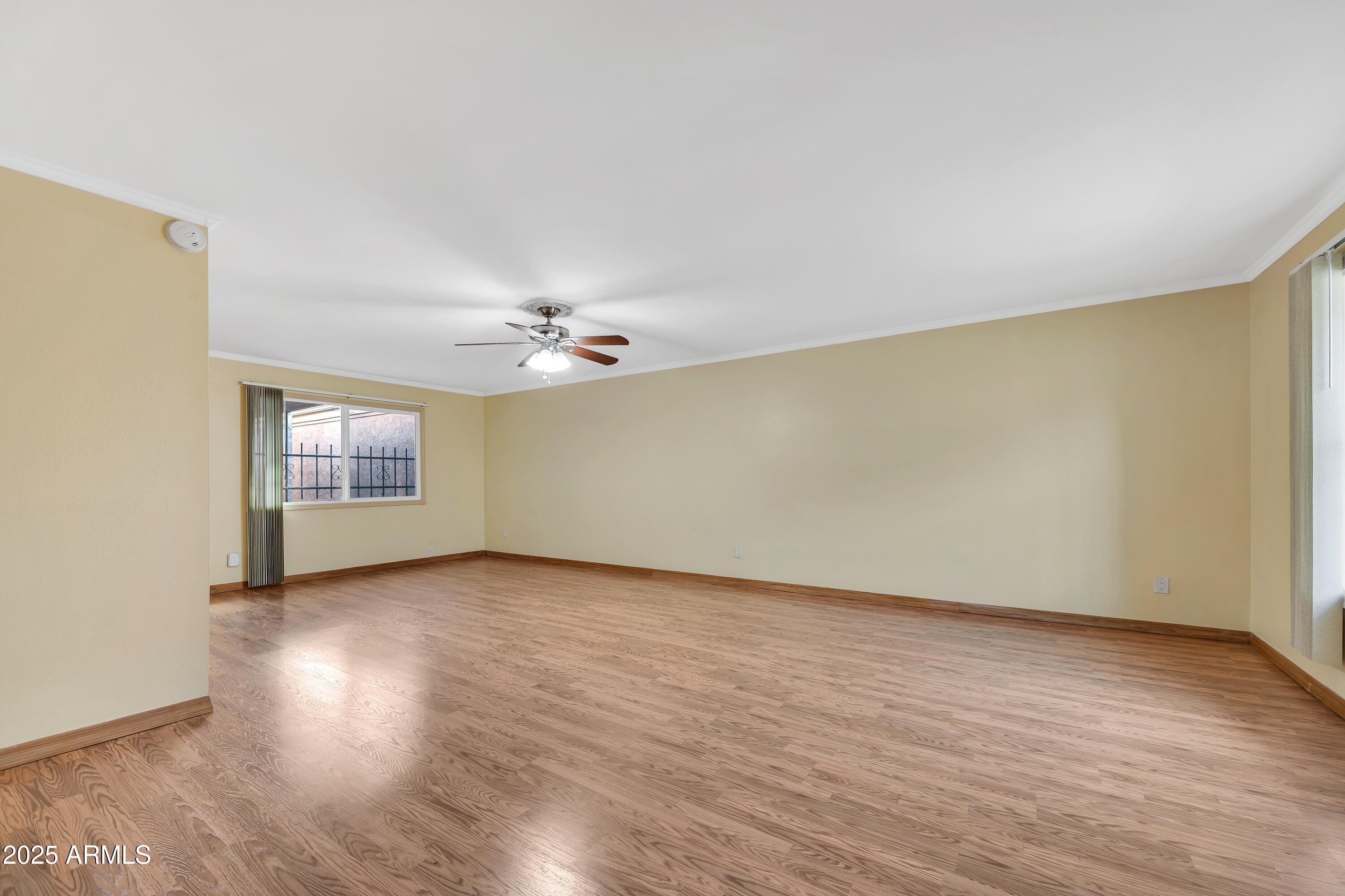 3220 W LAURIE Lane