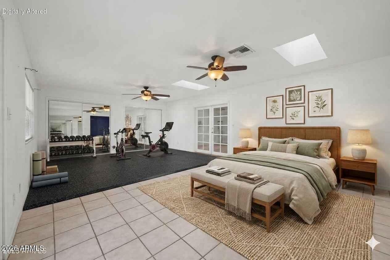 2816 W VILLA MARIA Drive