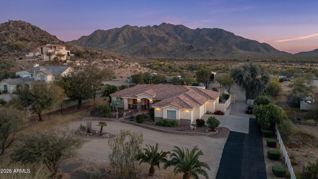 Photo of 16729 E Stacey Road, Queen Creek, AZ 85142 (MLS # 7000524)